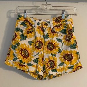 American Apparel Sunflower print Jean shorts